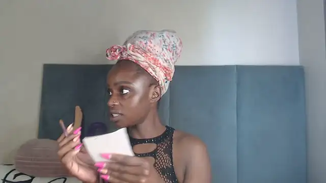 Jah-Queen online show from 11.06.25