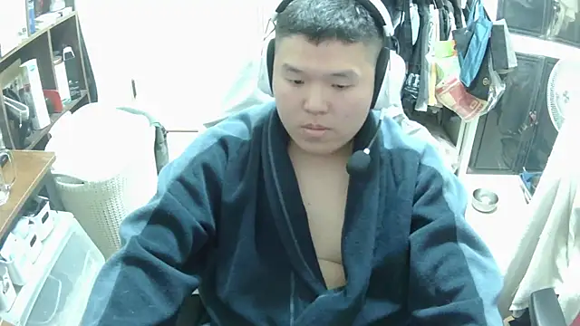 chuck00095 online show from 02.15.26