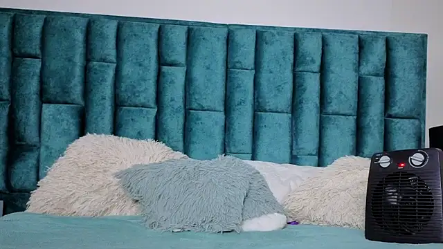 Snapshot of Emma_Foxi chatting on 02.05.26 Emma Foxi online show from 02.05.26