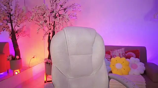 JadeSummerr online show from 04.04.26