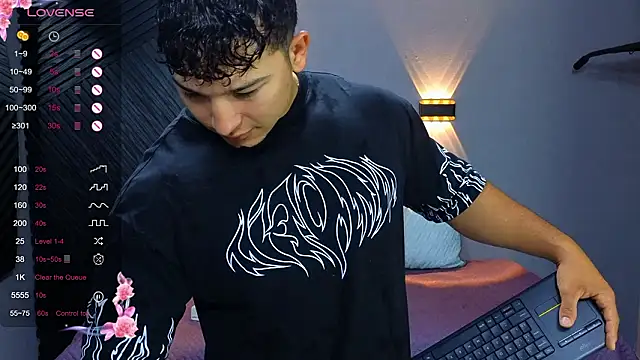 Horny nick18 online show from 02.13.26