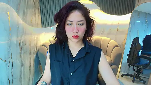 valentina r  online show from 11.13.25