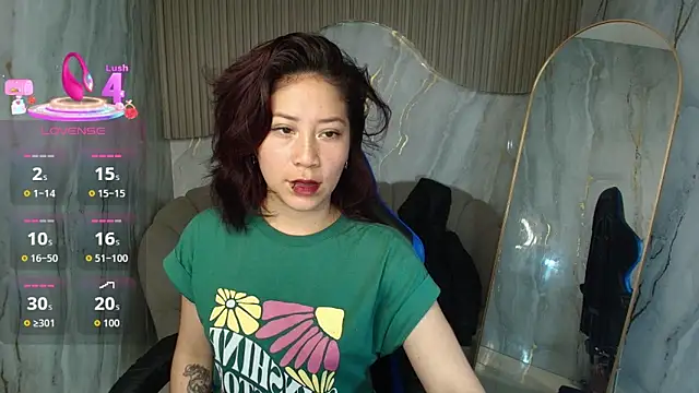 valentina r  online show from 12.22.25