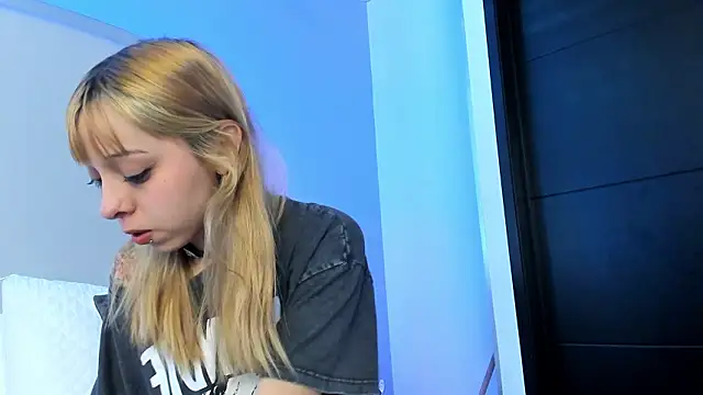 Snapshot of its_bibi chatting on 02.05.26 its bibi online show from 02.05.26