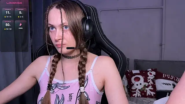 cutemilana sexwife online show from 02.07.26