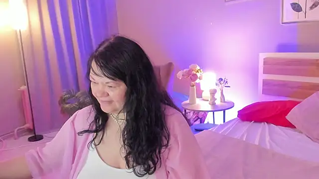 Snapshot of sandra_jackson chatting on 02.28.26 sandra jackson online show from 02.28.26