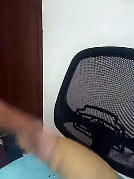 Snapshot of Tamil_kavinila chatting on 02.12.26 Tamil kavinila online show from 02.12.26