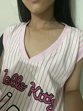 Snapshot of Desi_sara chatting on 07.22.26 Desi sara online show from 07.22.26