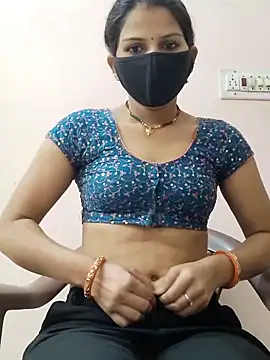 poojam93 online show from 12.17.25