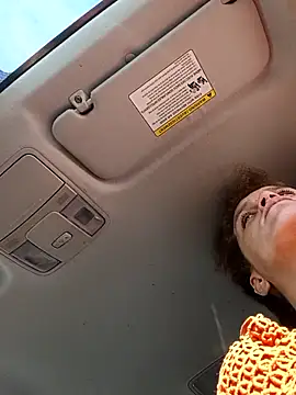 sarahkat86 online show from 09.27.25