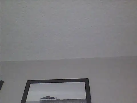 sarahkat86 online show from 10.25.25