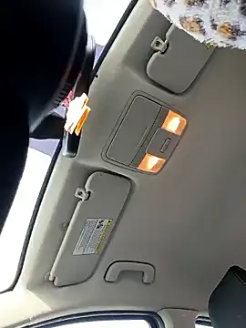 sarahkat86 online show from 12.14.25