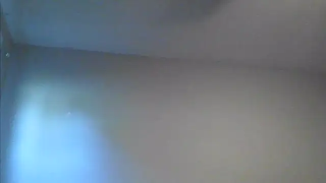 Snapshot of sarahkat86 chatting on 04.17.26 sarahkat86 online show from 04.17.26