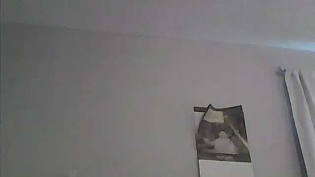 Snapshot of sarahkat86 chatting on 05.28.26 sarahkat86 online show from 05.28.26
