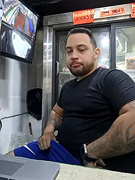 Catire10  online show from 11.21.25