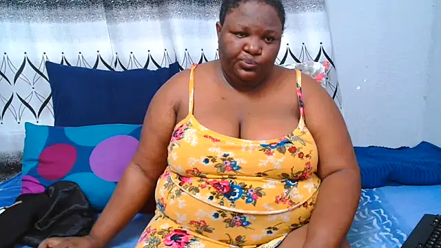 Snapshot of ChubbyBoobsxxx chatting on 05.02.26 ChubbyBoobsxxx online show from 05.02.26