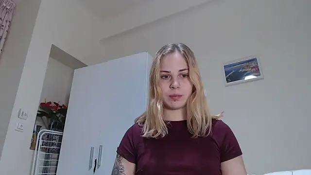 Alismoona online show from 02.26.26