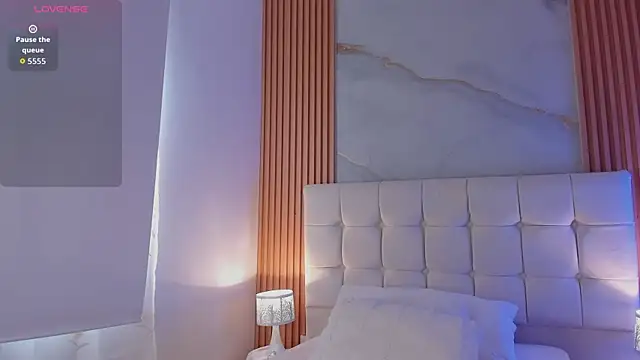 mia 2406  online show from 04.14.26