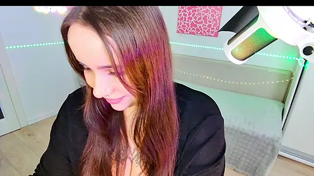 Margott Joy online show from 11.15.25