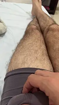 XUCRUTES42 online show from 12.05.25