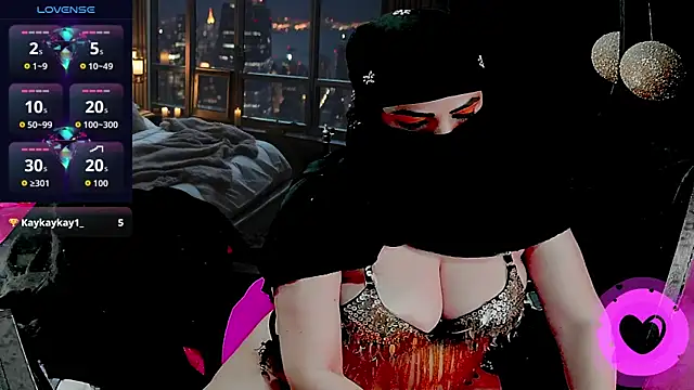 SultanaLayla online show from 11.08.25