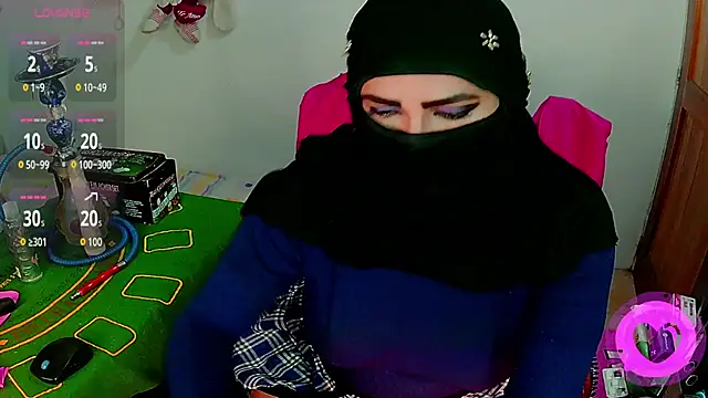 Snapshot of SultanaLayla chatting on 04.24.26 SultanaLayla online show from 04.24.26