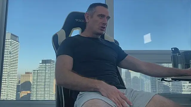 TheDonnyBasilisk online show from 10.03.25