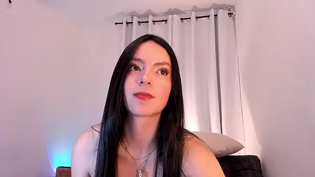 Snapshot of sarah_saenz_ chatting on 04.25.26 sarah saenz online show from 04.25.26