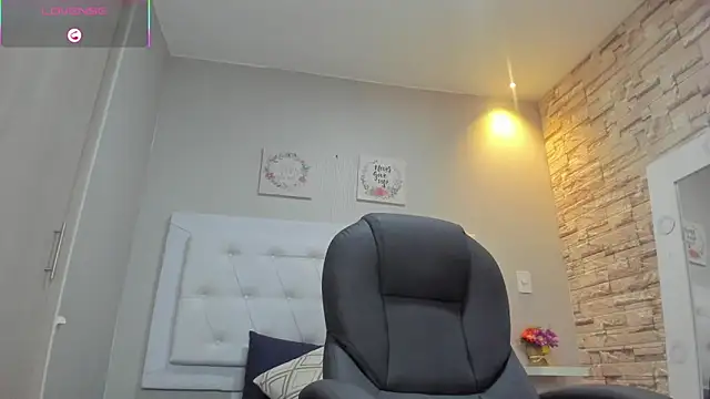 sweet  vanessa1 online show from 12.18.25