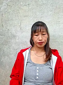 Snapshot of ngocngoc_cute chatting on 10.16.25 ngocngoc cute online show from 10.16.25