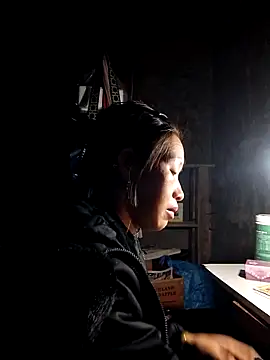 ngocngoc cute online show from 12.14.25