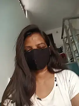 Snapshot of soni_yhakur chatting on 05.25.26 soni yhakur online show from 05.25.26