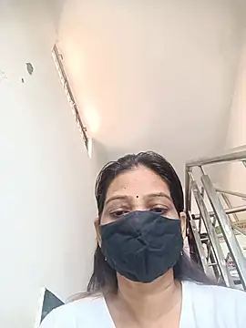 Snapshot of soni_yhakur chatting on 07.10.26 soni yhakur online show from 07.10.26
