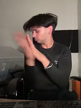 Gipsyboysteve online show from 10.13.25