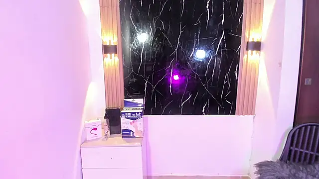 Wyatt Rose online show from 10.31.25