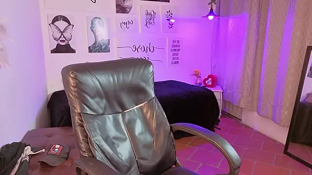 Snapshot of davoxer chatting on 02.01.26 davoxer online show from 02.01.26