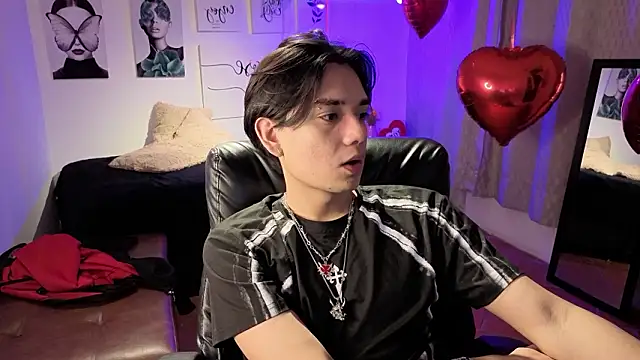 Snapshot of davoxer chatting on 02.19.26 davoxer online show from 02.19.26