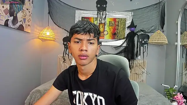 markbowie online show from 10.25.25