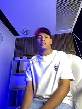 IsaacBlack  online show from 09.12.25