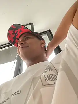 IsaacBlack  online show from 09.12.25