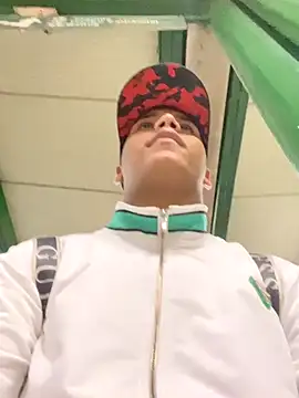 IsaacBlack  online show from 10.03.25