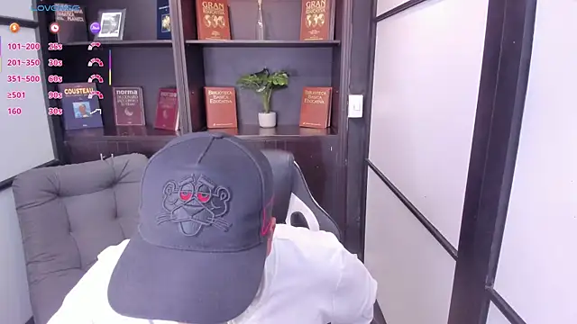 IsaacBlack  online show from 10.13.25