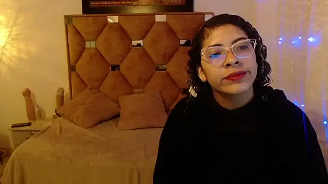 CATTALINAHOT online show from 02.10.26