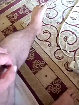 Snapshot of bullut06 chatting on 09.12.25 bullut06 online show from 09.12.25