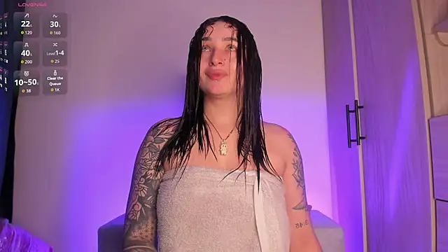 scarlett Collinss online show from 12.05.25