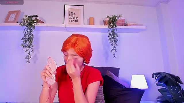 Snapshot of Vampgyal chatting on 10.08.25 Vampgyal online show from 10.08.25