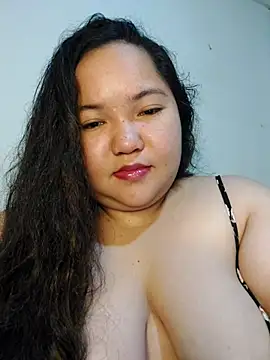 LianaCruzado online show from 04.06.26