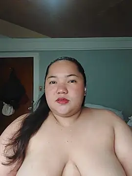Snapshot of LianaCruzado chatting on 06.04.26 LianaCruzado online show from 06.04.26
