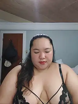 Snapshot of LianaCruzado chatting on 06.05.26 LianaCruzado online show from 06.05.26