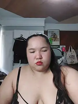 Snapshot of LianaCruzado chatting on 06.06.26 LianaCruzado online show from 06.06.26